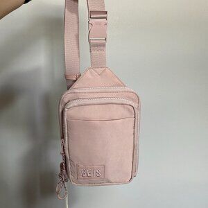 Beis the sport sling crossbody bag